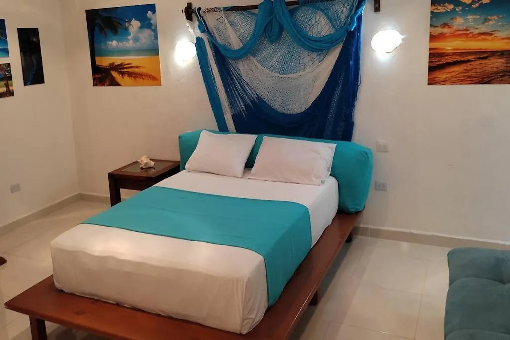 Cancun Caribbean Breeze 0*,  Mexico